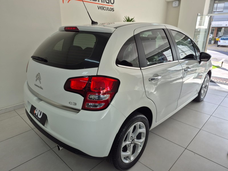 C3 1.6 EXCLUSIVE BVA 16V FLEX 4P AUTOMÁTICO - 2015 - CAXIAS DO SUL