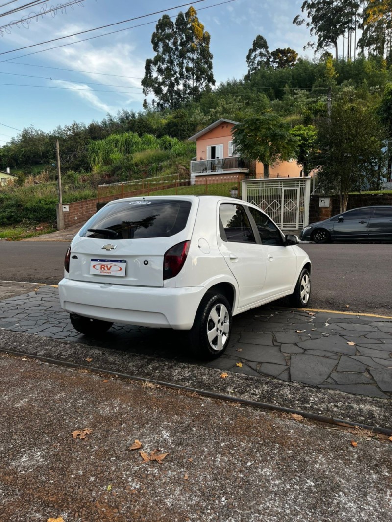 CELTA 1.0 MPFI LT 8V FLEX 4P MANUAL - 2015 - CARLOS BARBOSA