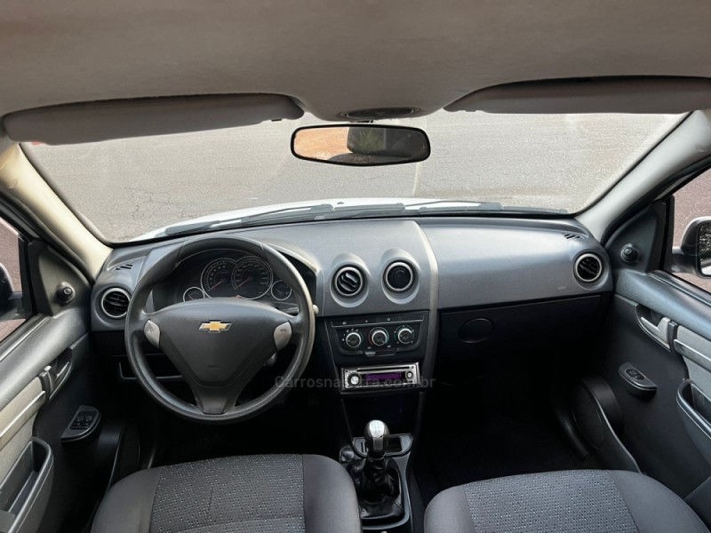 CELTA 1.0 MPFI LT 8V FLEX 4P MANUAL - 2015 - CARLOS BARBOSA