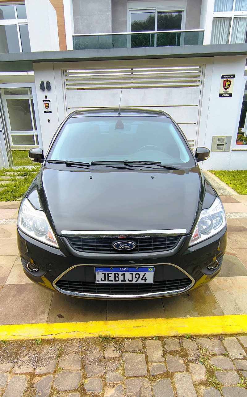 FOCUS 2.0 FC 16V GASOLINA 4P MANUAL - 2013 - FARROUPILHA