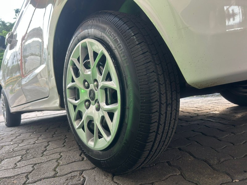 KA 1.0 SE 12V FLEX 4P MANUAL - 2017 - TRêS COROAS