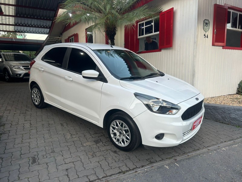 ka 1.0 se 12v flex 4p manual 2017 tres coroas