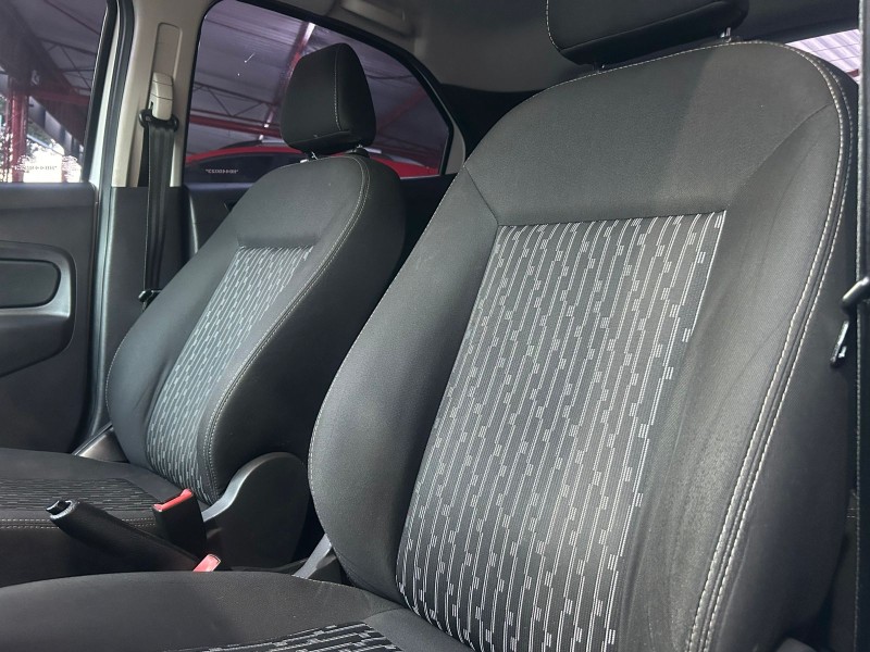 KA 1.0 SE 12V FLEX 4P MANUAL - 2017 - TRêS COROAS