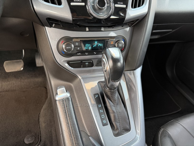 FOCUS 2.0 TITANIUM SEDAN 16V FLEX 4P AUTOMÁTICO - 2015 - CASCA