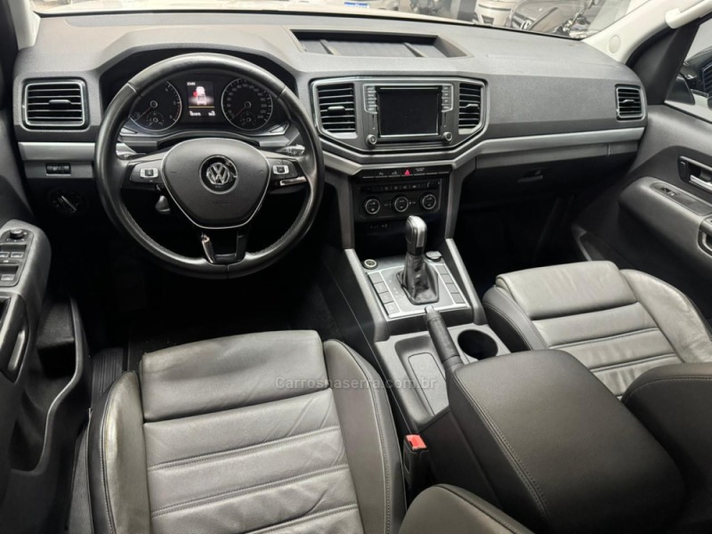 AMAROK 3.0 V6 TDI HIGHLINE CD DIESEL 4MOTION AUTOMÁTICO - 2023 - CAXIAS DO SUL