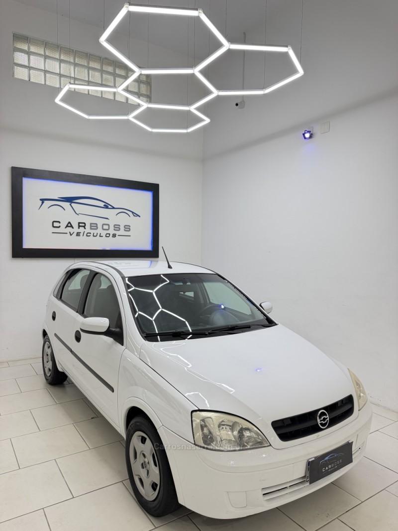 CORSA 1.0 MPFI VHC 8V GASOLINA 4P MANUAL - 2004 - CAXIAS DO SUL