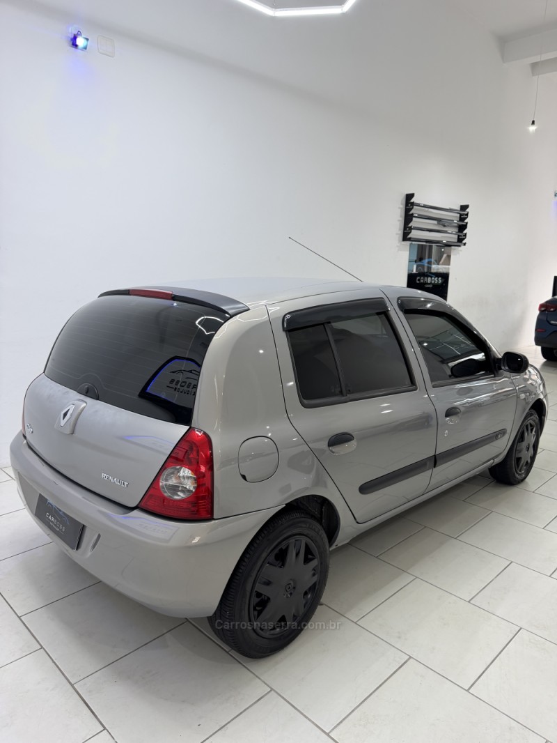 CLIO 1.0 CAMPUS 16V FLEX 4P MANUAL - 2010 - CAXIAS DO SUL
