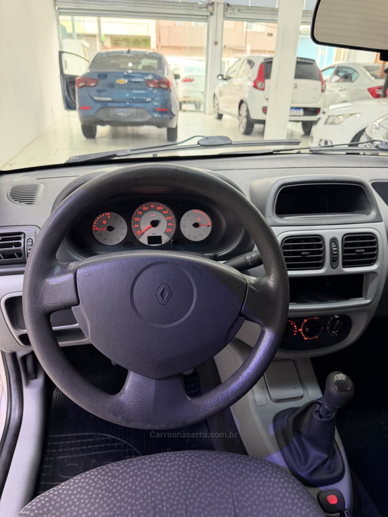 CLIO 1.0 CAMPUS 16V FLEX 4P MANUAL - 2010 - CAXIAS DO SUL