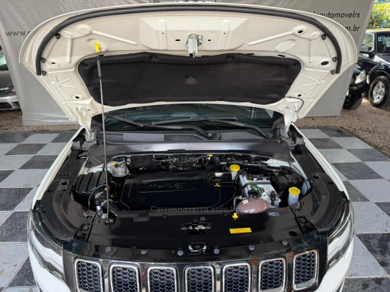 COMPASS 2.0 16V DIESEL LONGITUDE 4X4 AUTOMÁTICO - 2018 - NOVA PRATA