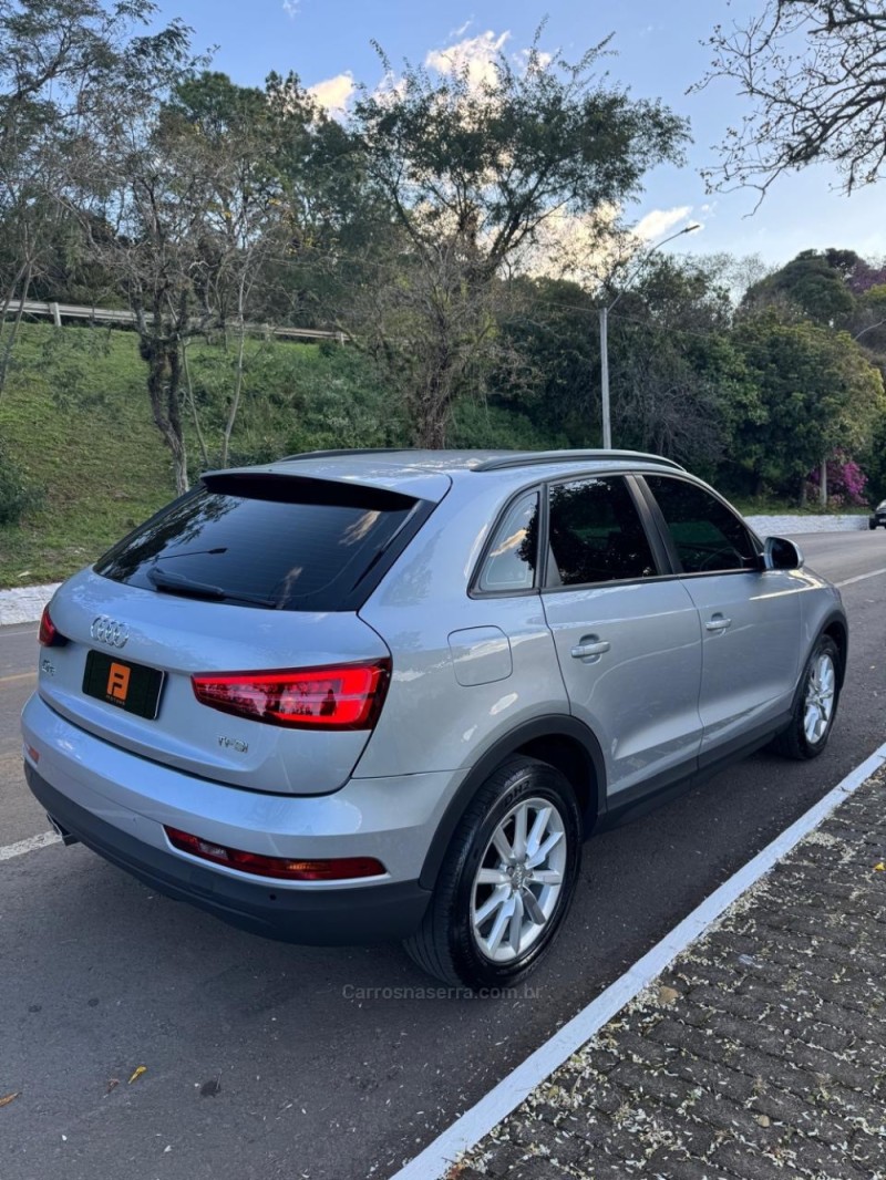 Q3 1.4 TFSI ATTRACTION 16V FLEX 4P S TRONIC - 2017 - NOVA ARAçá