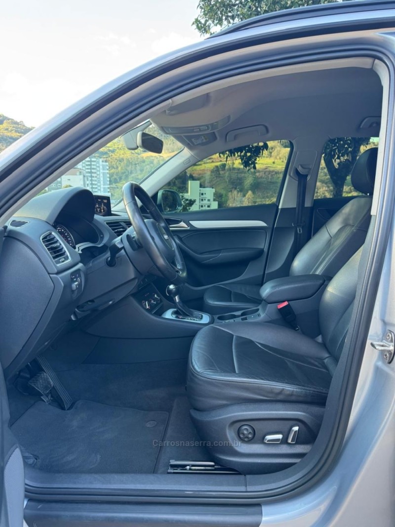 Q3 1.4 TFSI ATTRACTION 16V FLEX 4P S TRONIC - 2017 - NOVA ARAçá