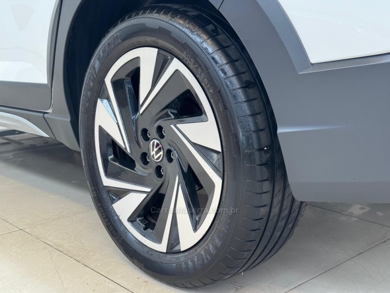 NIVUS 1.0 TSI HIGHLINE FLEX 4P AUTOMÁTICO - 2025 - CASCA