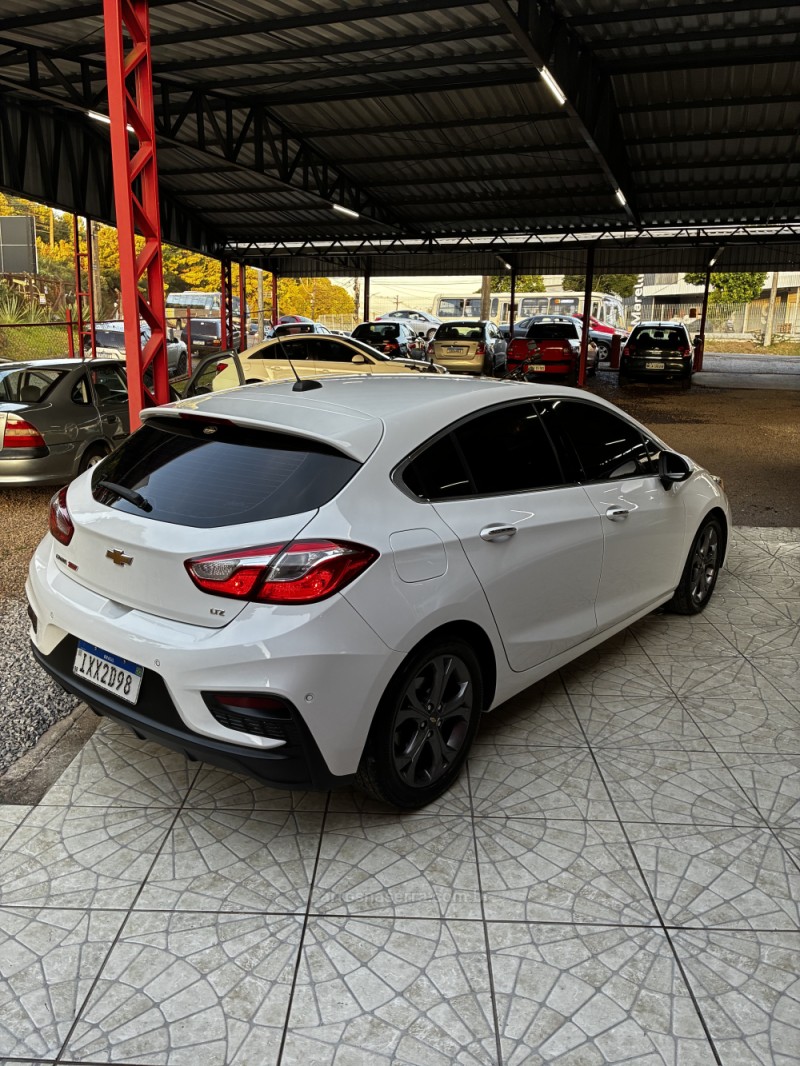 CRUZE 1.4 SPORT RS 16V FLEX 4P AUTOMÁTICO - 2017 - CAXIAS DO SUL