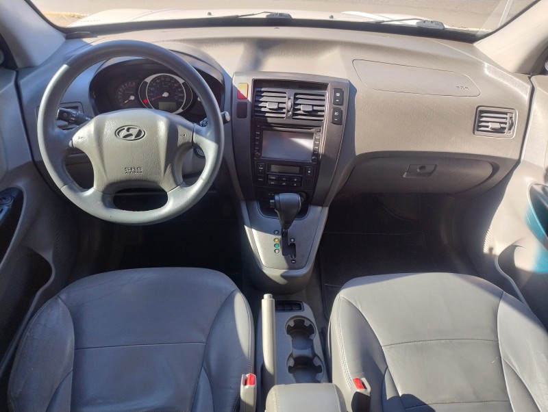 TUCSON 2.0 MPFI GLS TOP 16V 143CV 2WD FLEX 4P AUTOMÁTICO - 2015 - CAXIAS DO SUL