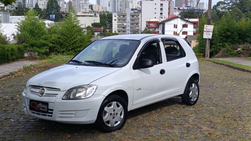 CELTA 1.0 MPFI LIFE 8V FLEX 4P MANUAL