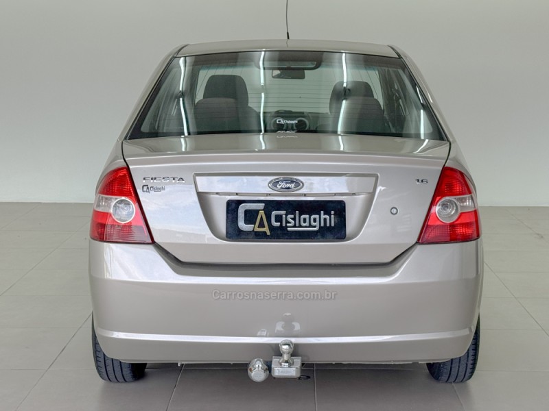 FIESTA 1.6 MPI CLASS SEDAN 8V FLEX 4P MANUAL - 2009 - CARLOS BARBOSA