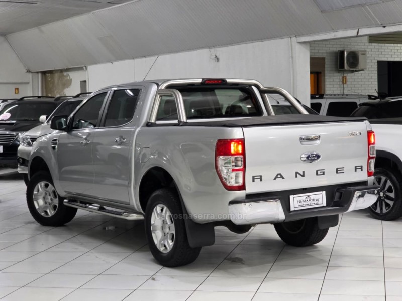 RANGER 2.5 XLT 4X2 CD 16V FLEX 4P MANUAL - 2017 - SAPUCAIA DO SUL