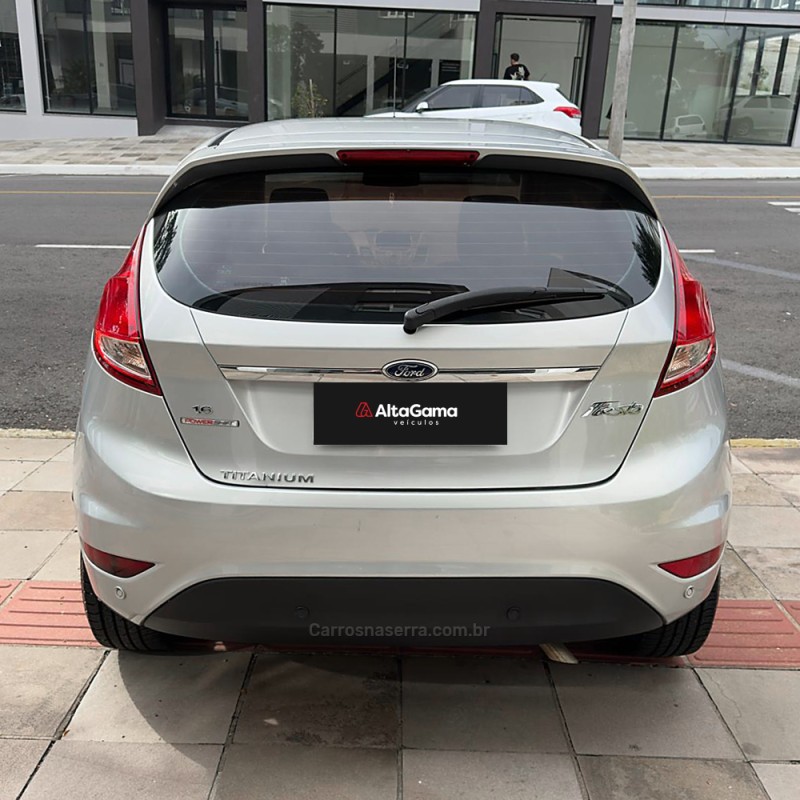 FIESTA 1.6 TITANIUM PLUS HATCH 16V FLEX 4P AUTOMÁTICO - 2015 - FLORES DA CUNHA