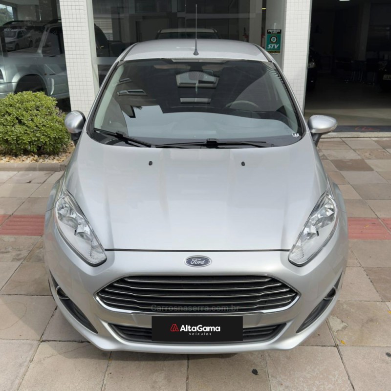 FIESTA 1.6 TITANIUM PLUS HATCH 16V FLEX 4P AUTOMÁTICO - 2015 - FLORES DA CUNHA