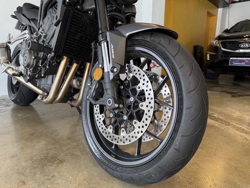 CB 650R  - 2024 - BENTO GONçALVES