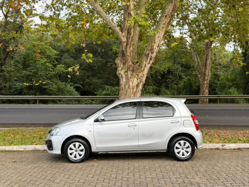 ETIOS 1.5 XS 16V FLEX 4P MANUAL - 2018 - DOIS IRMãOS