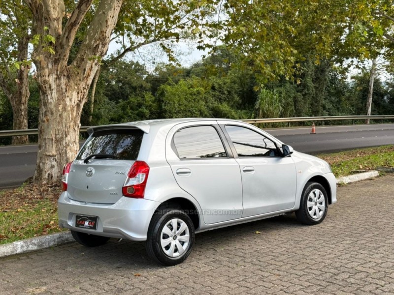ETIOS 1.5 XS 16V FLEX 4P MANUAL - 2018 - DOIS IRMãOS