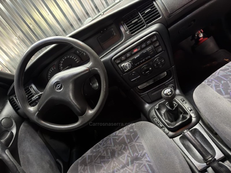 VECTRA 2.0 MPFI GLS 8V GASOLINA 4P MANUAL - 1998 - CAXIAS DO SUL
