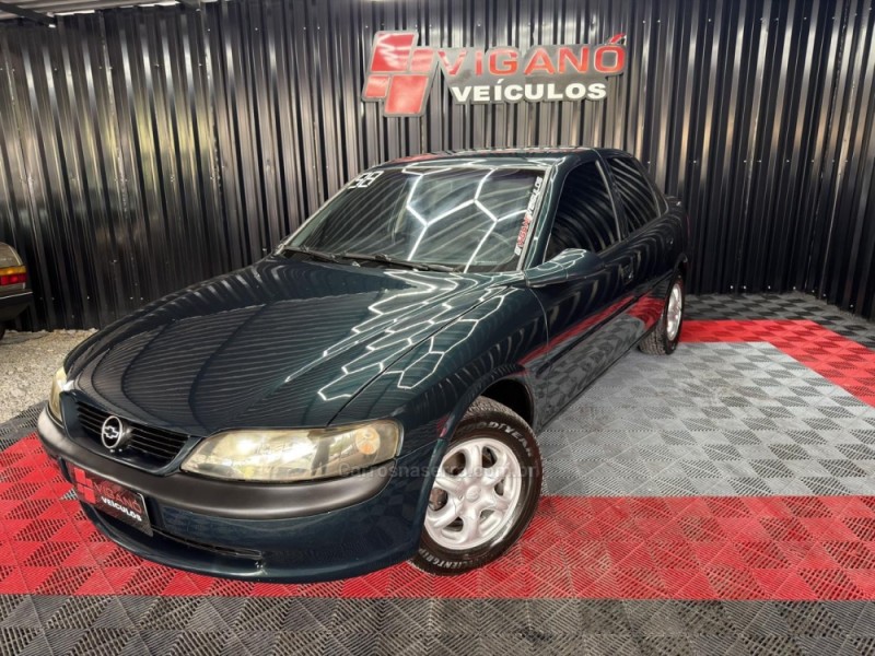 VECTRA 2.0 MPFI GLS 8V GASOLINA 4P MANUAL