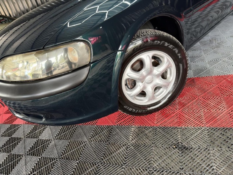 VECTRA 2.0 MPFI GLS 8V GASOLINA 4P MANUAL - 1998 - CAXIAS DO SUL