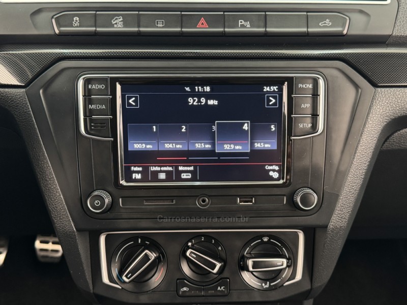 SAVEIRO 1.6 CROSS CD 16V FLEX 2P MANUAL - 2023 - CARLOS BARBOSA