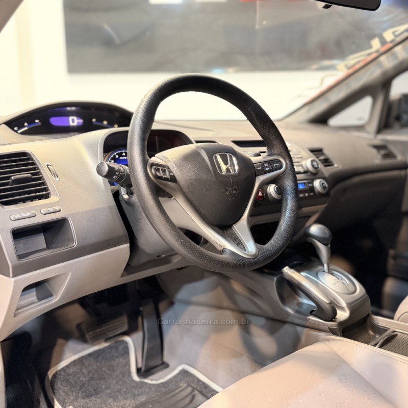 CIVIC 1.8 EXS 16V GASOLINA 4P AUTOMÁTICO - 2007 - NOVO HAMBURGO