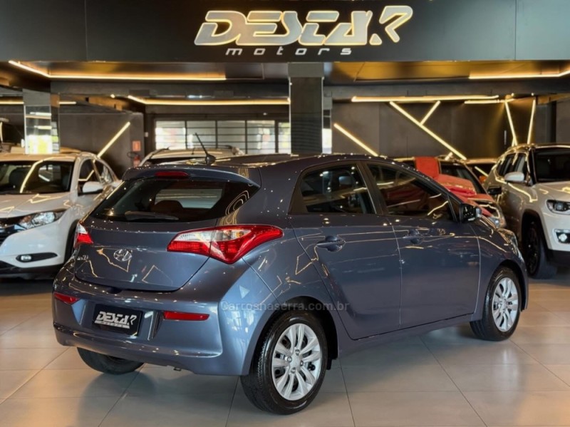 HB20 1.0 COMFORT PLUS 12V FLEX 4P MANUAL - 2017 - NOVO HAMBURGO