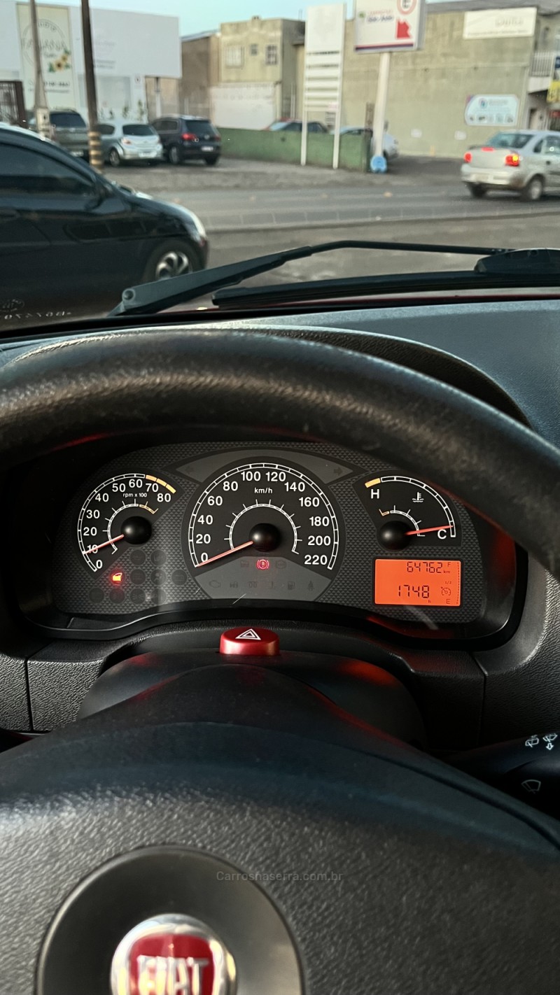 PALIO 1.0 MPI ELX 8V GASOLINA 4P MANUAL - 2011 - VACARIA