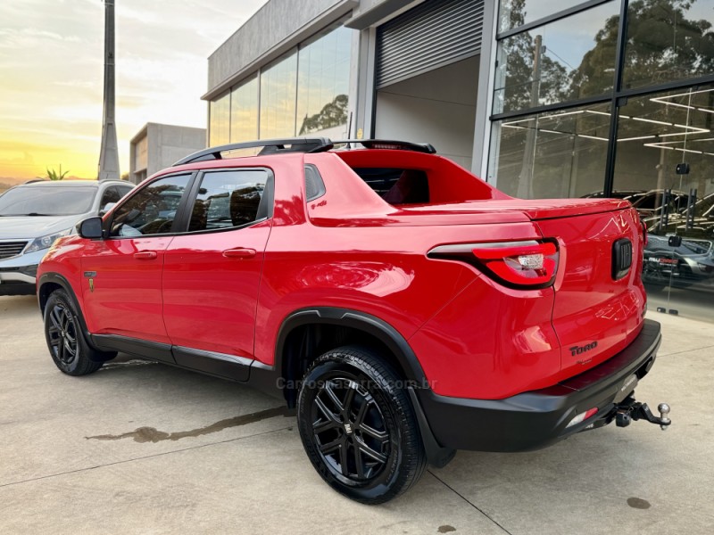 TORO 2.0 16V ULTRA 4X4 AT9 DIESEL 4P AUTOMÁTICO - 2023 - LAJEADO