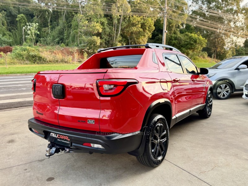 TORO 2.0 16V ULTRA 4X4 AT9 DIESEL 4P AUTOMÁTICO - 2023 - LAJEADO