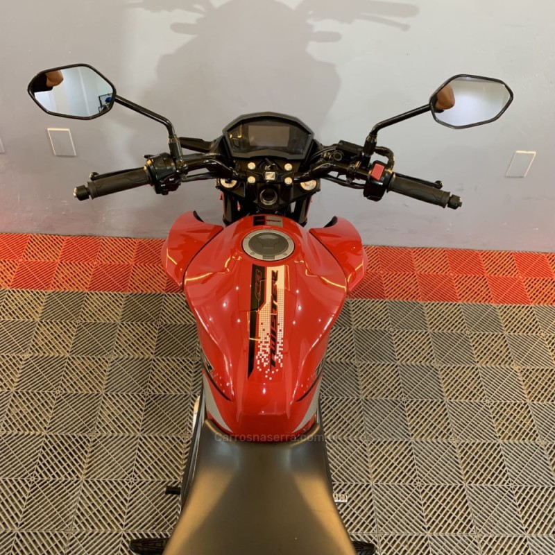 CB 250F TWISTER CBS - 2021 - PORTãO