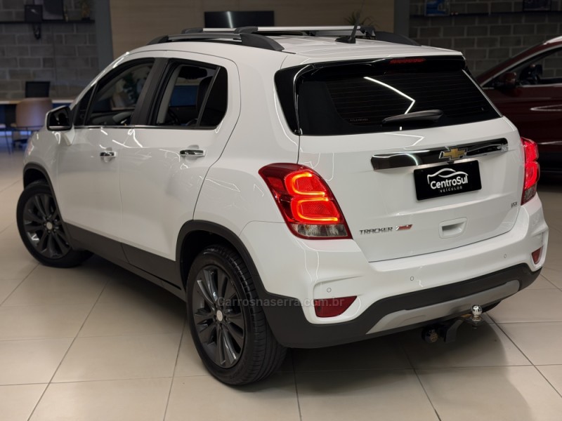 TRACKER 1.4 16V TURBO FLEX LTZ AUTOMÁTICO - 2017 - CARLOS BARBOSA