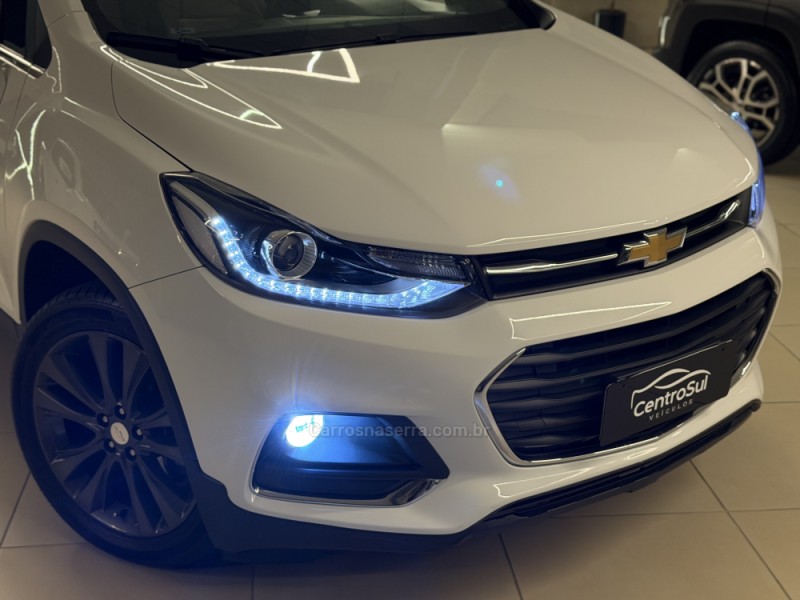 TRACKER 1.4 16V TURBO FLEX LTZ AUTOMÁTICO - 2017 - CARLOS BARBOSA