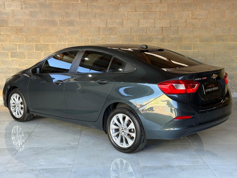 CRUZE 1.8 LT 16V FLEX 4P AUTOMÁTICO - 2017 - CAXIAS DO SUL