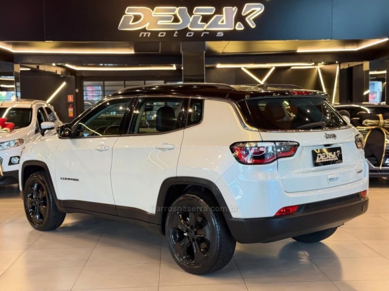 COMPASS 2.0 16V FLEX LONGITUDE AUTOMÁTICO - 2018 - NOVO HAMBURGO