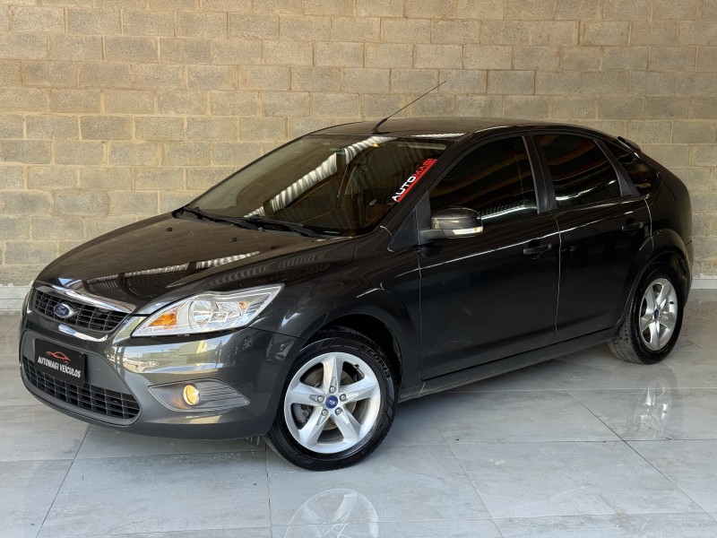 focus 1.6 8v flex 4p manual 2013 caxias do sul