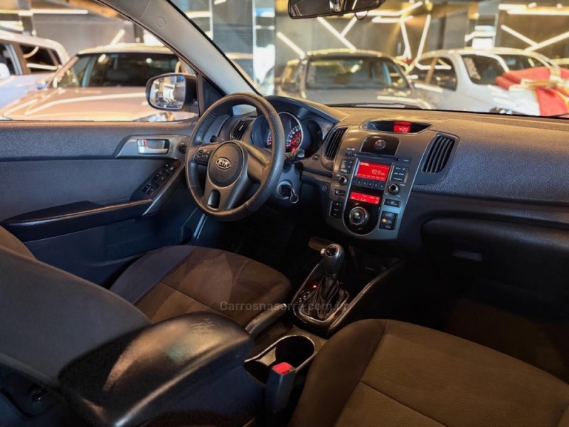 CERATO 1.6 SX3 16V FLEX 4P AUTOMÁTICO - 2012 - NOVO HAMBURGO