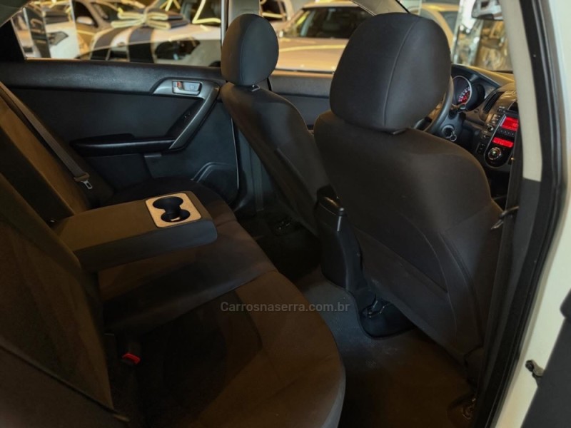CERATO 1.6 SX3 16V FLEX 4P AUTOMÁTICO - 2012 - NOVO HAMBURGO