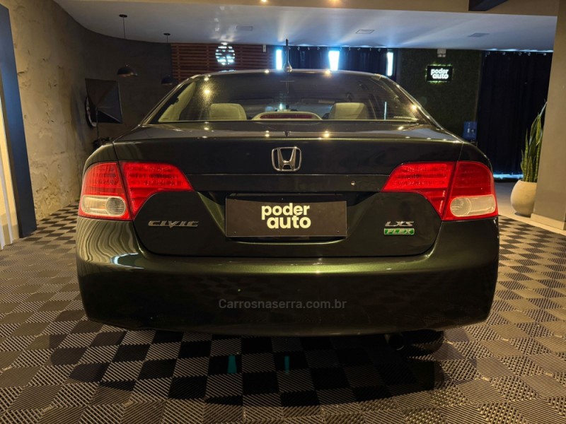 CIVIC 1.8 LXS 16V FLEX 4P MANUAL - 2008 - FARROUPILHA
