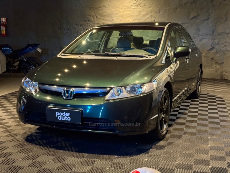 CIVIC 1.8 LXS 16V FLEX 4P MANUAL - 2008 - FARROUPILHA