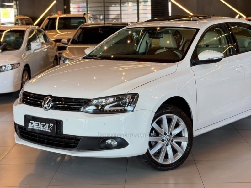 JETTA 2.0 COMFORTLINE FLEX 4P TIPTRONIC - 2014 - NOVO HAMBURGO