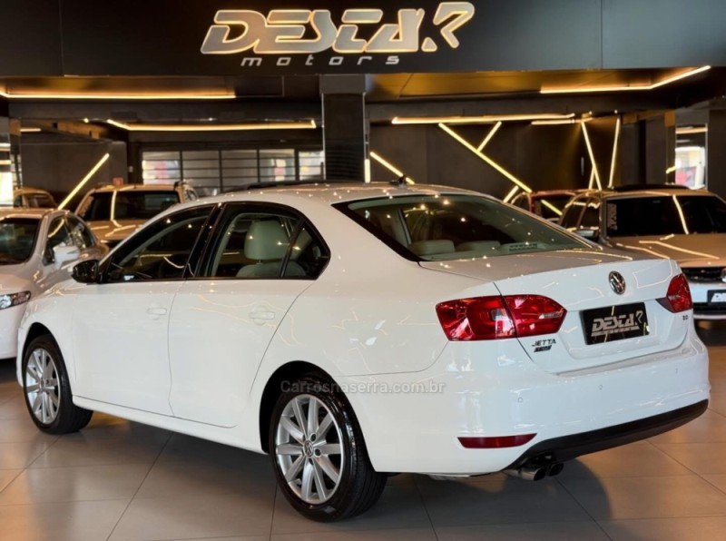 JETTA 2.0 COMFORTLINE FLEX 4P TIPTRONIC - 2014 - NOVO HAMBURGO