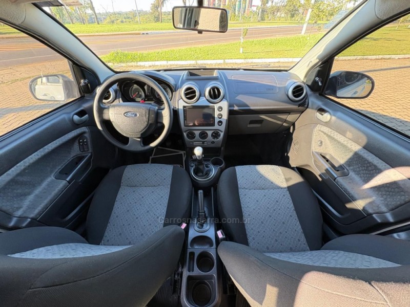 FIESTA 1.6 MPI HATCH 8V FLEX 4P MANUAL - 2014 - LAJEADO