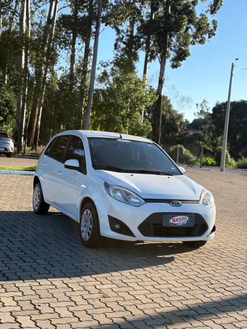 FIESTA 1.6 MPI HATCH 8V FLEX 4P MANUAL