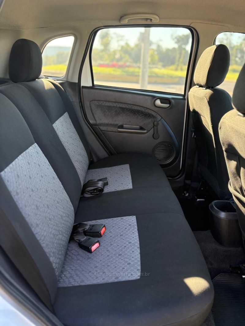 FIESTA 1.6 MPI HATCH 8V FLEX 4P MANUAL - 2014 - LAJEADO
